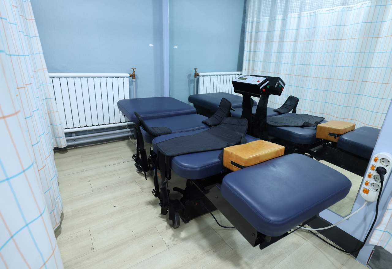 근본정형외과 둘러보기 이미지